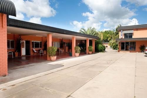 Riviera Motel Bundaberg Exterior photo