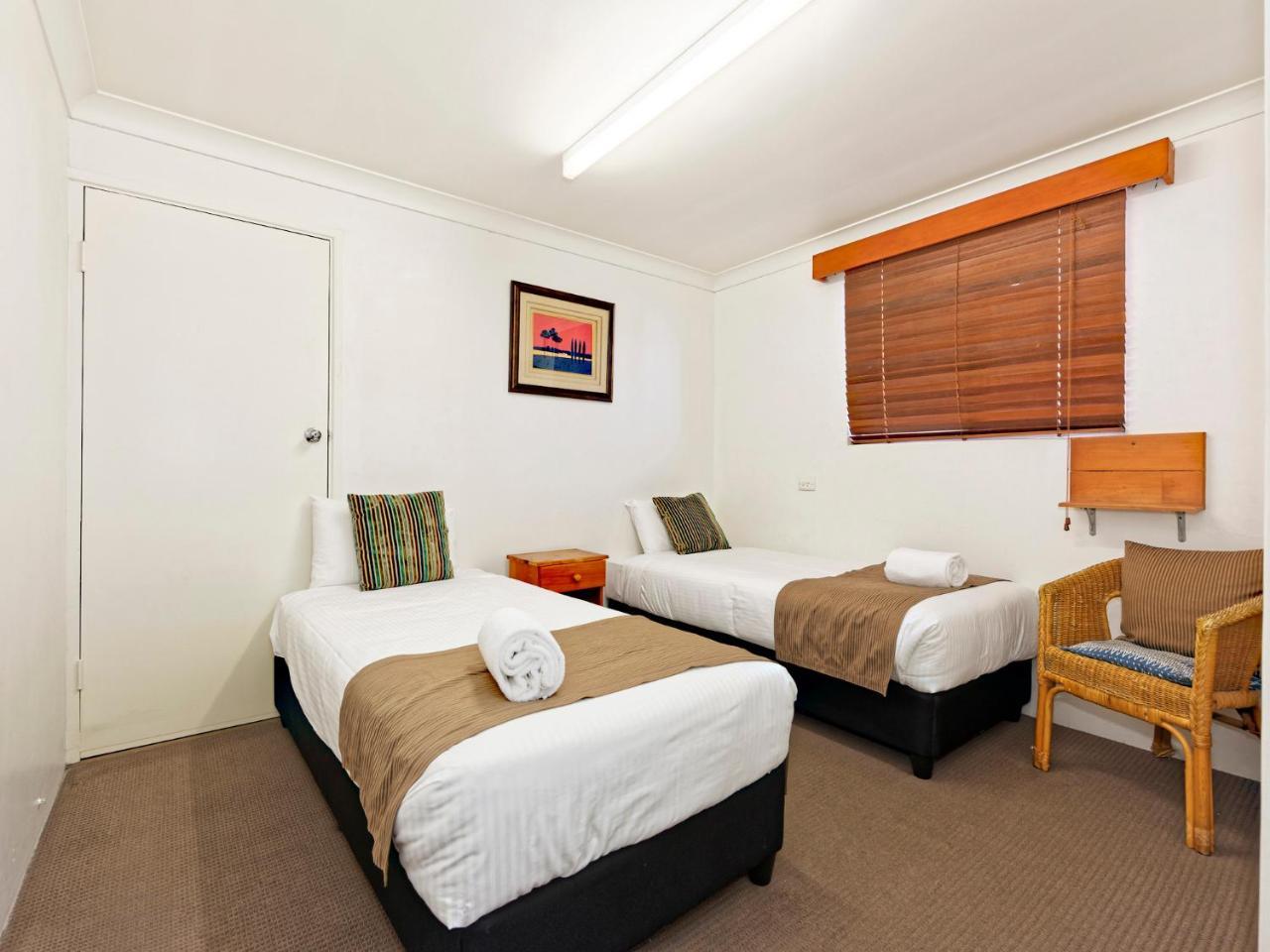 Riviera Motel Bundaberg Exterior photo