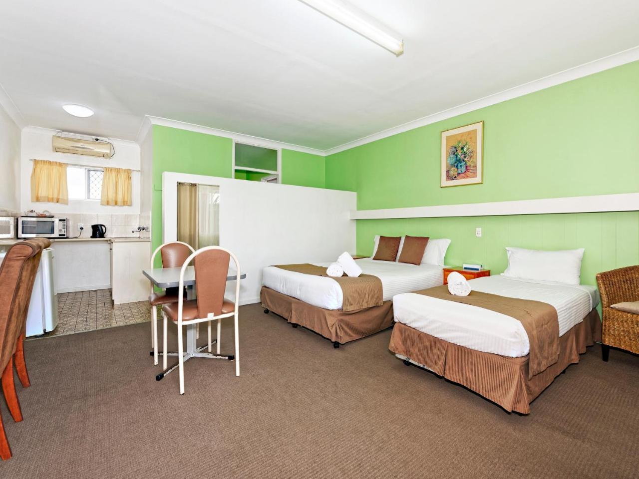 Riviera Motel Bundaberg Exterior photo