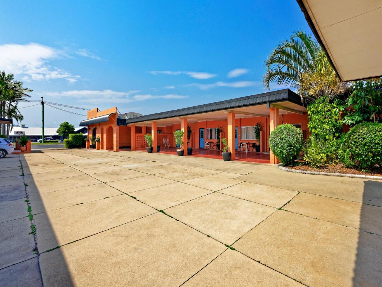 Riviera Motel Bundaberg Exterior photo